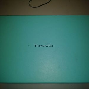 *Authentic* Tiffany Gift Box